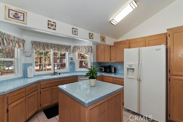 737 E Mountain View, Other - See Remarks, CA 92314