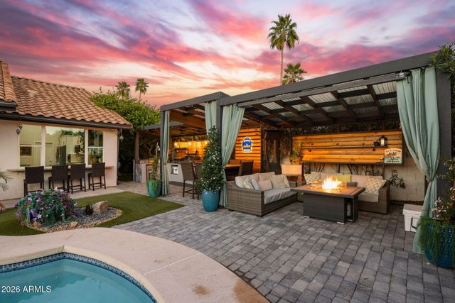 9711 E PERSHING Avenue, Scottsdale, AZ 85260