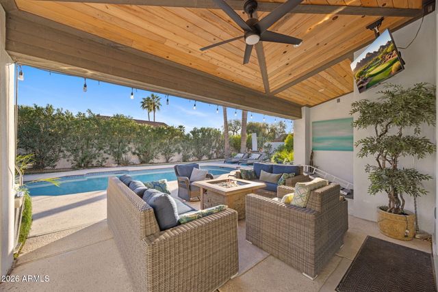 9711 E PERSHING Avenue, Scottsdale, AZ 85260