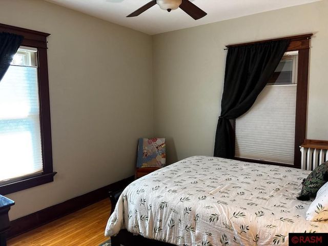 327 W Broadway Avenue, St. Peter, MN 56082