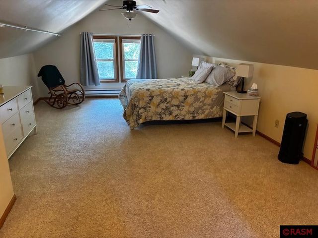 327 W Broadway Avenue, St. Peter, MN 56082