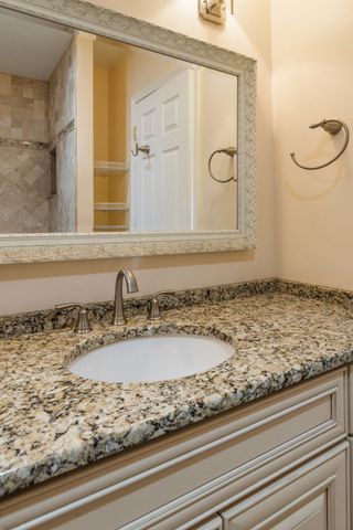 112 Saint Charles Pl, Nashville, TN 37212