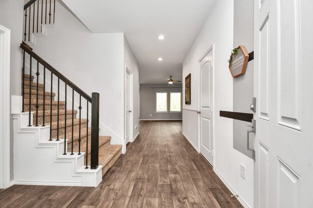 2911 Roman Forest Boulevard, New Caney, TX 77357