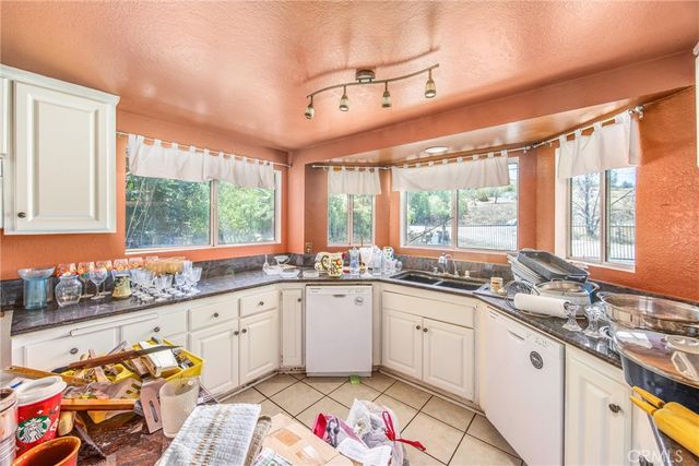 9099 Cajalco, Corona, CA 92881