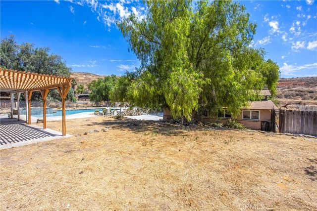 9099 Cajalco, Corona, CA 92881
