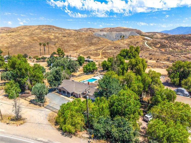 9099 Cajalco, Corona, CA 92881