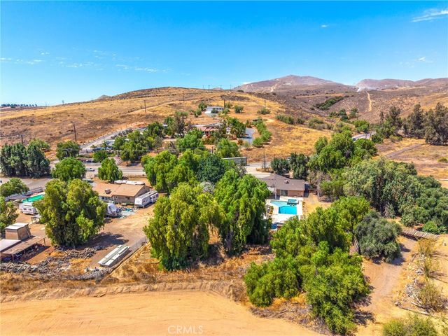 9099 Cajalco, Corona, CA 92881