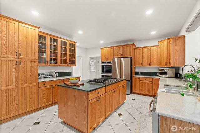 5817 Banner Road SE, Port Orchard, WA 98367