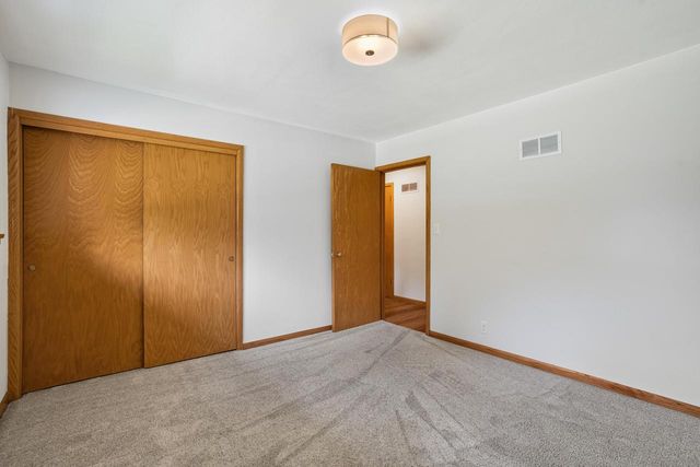 805 W Decorah ROAD, West Bend, WI 53095