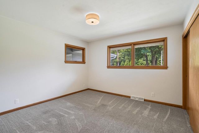 805 W Decorah ROAD, West Bend, WI 53095