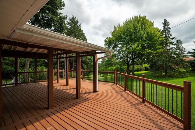805 W Decorah ROAD, West Bend, WI 53095