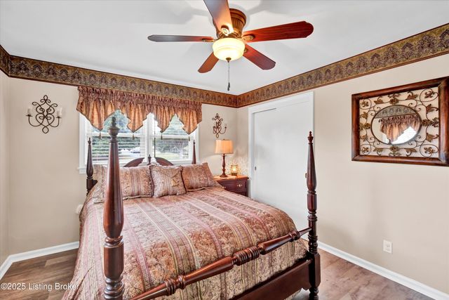 6706 Concord Hill Rd, Louisville, KY 40228