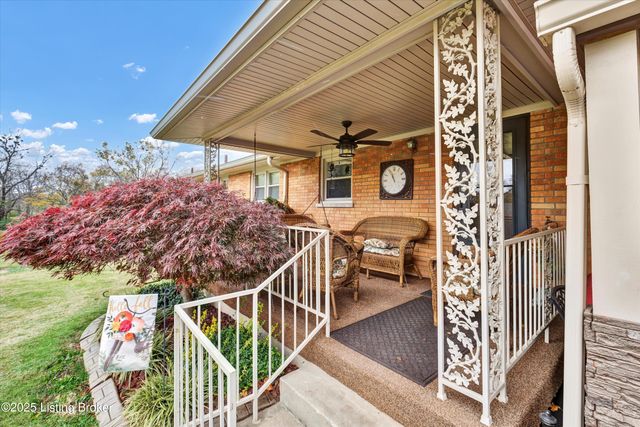 6706 Concord Hill Rd, Louisville, KY 40228