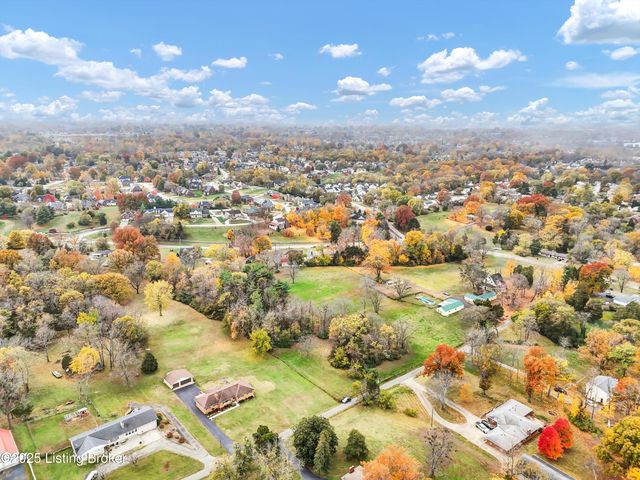 6706 Concord Hill Rd, Louisville, KY 40228