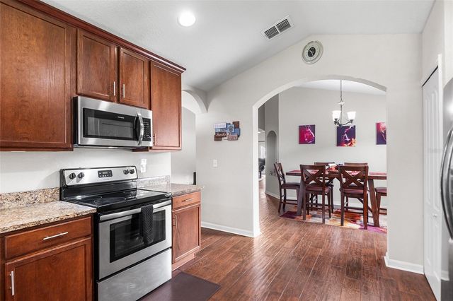 110 PROMENADE COURT, Auburndale, FL 33823