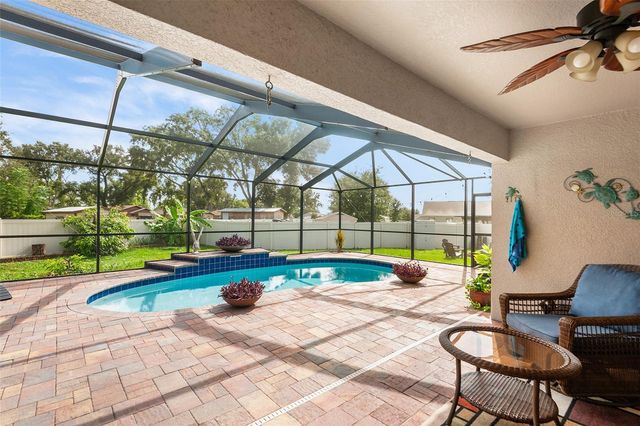 110 PROMENADE COURT, Auburndale, FL 33823