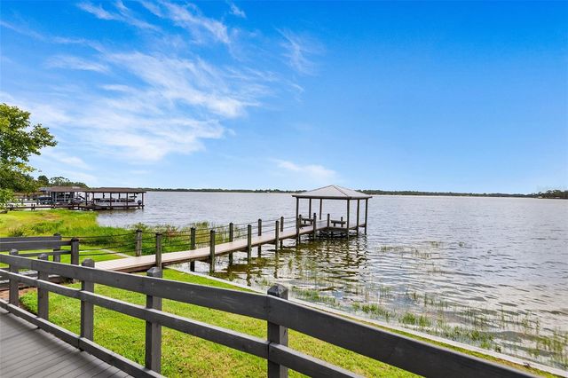 110 PROMENADE COURT, Auburndale, FL 33823