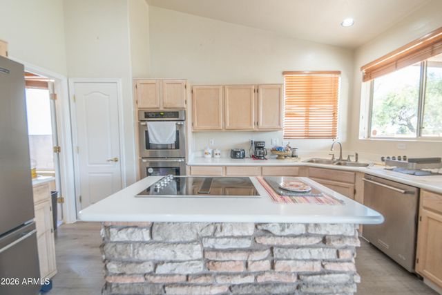 1857 W REDFIELD Road, Gilbert, AZ 85233