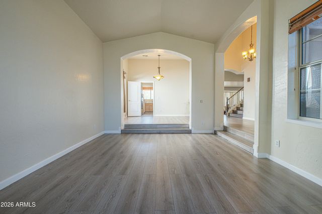 1857 W REDFIELD Road, Gilbert, AZ 85233