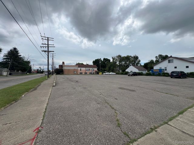 6100 - 6138 E NEVADA Street E, Detroit, MI 48234