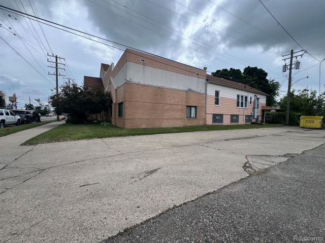 6100 - 6138 E NEVADA Street E, Detroit, MI 48234