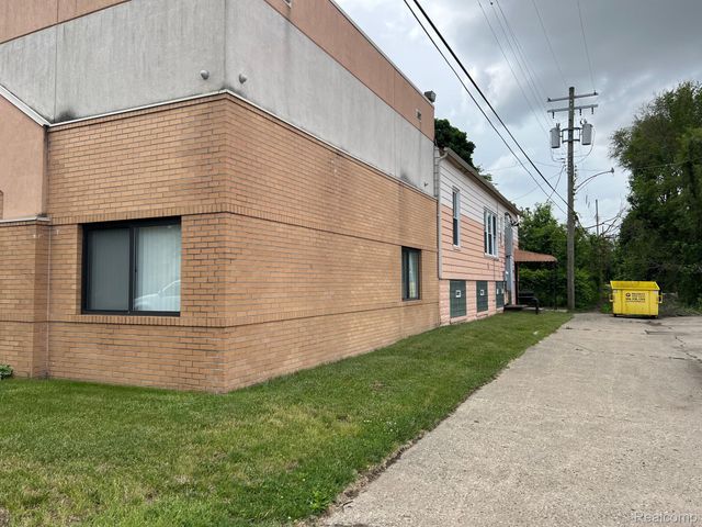6100 - 6138 E NEVADA Street E, Detroit, MI 48234