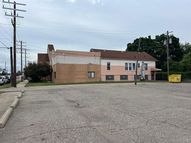 6100 - 6138 E NEVADA Street E, Detroit, MI 48234