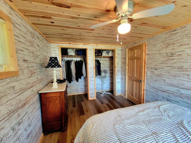 3454 Vista Road, Isle, MN 56342