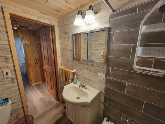 3454 Vista Road, Isle, MN 56342