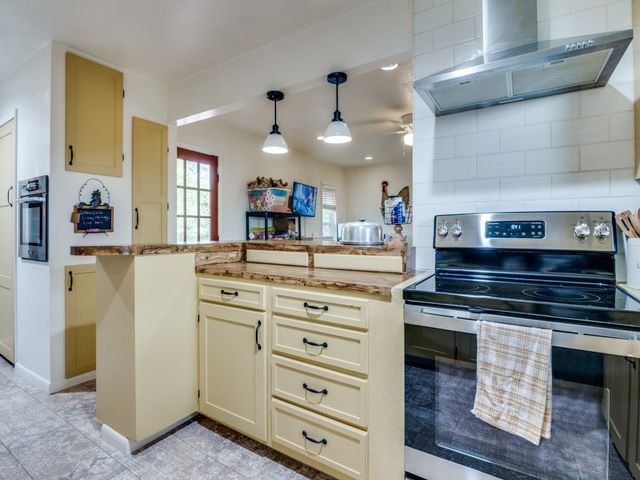 541 S Highway 67, Cedar Hill, TX 75104