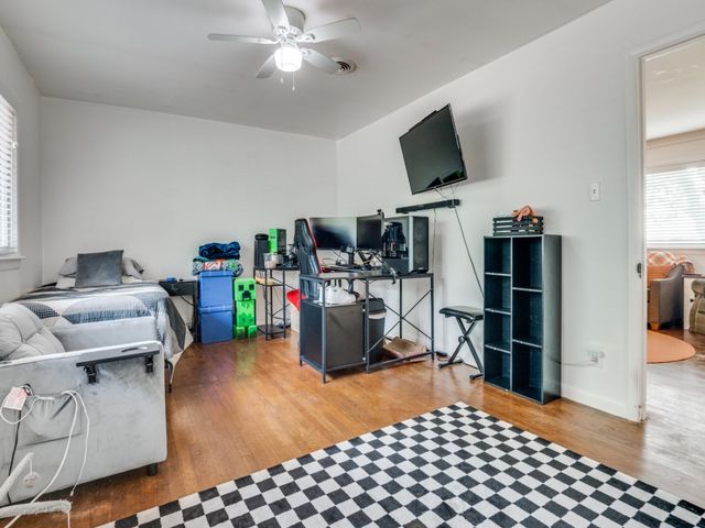 541 S Highway 67, Cedar Hill, TX 75104