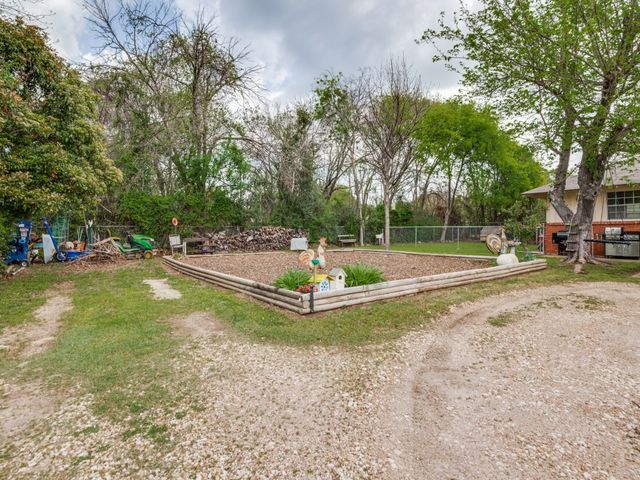 541 S Highway 67, Cedar Hill, TX 75104