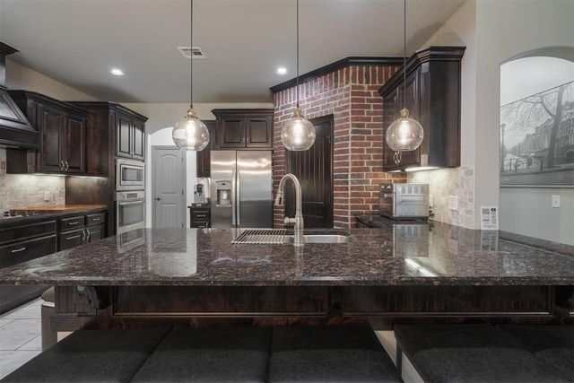 3630 Riverwood Lane, Edmond, OK 73034