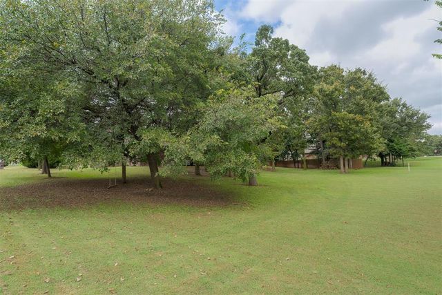 3630 Riverwood Lane, Edmond, OK 73034