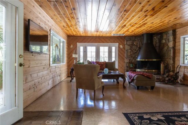 39520 Pierce Lake, Oakhurst, CA 93644