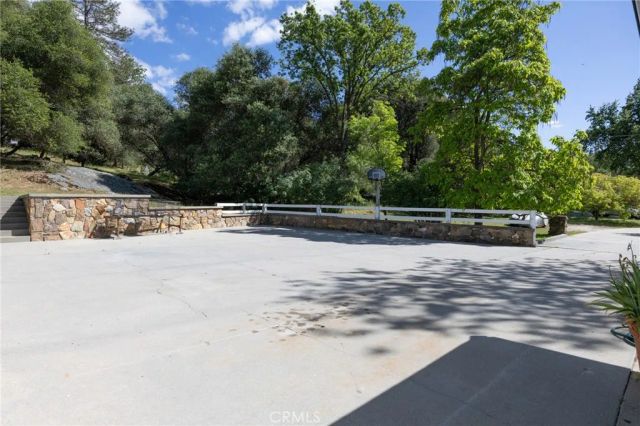 39520 Pierce Lake, Oakhurst, CA 93644