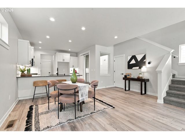 10111 Ne 132ND Ave, Vancouver, WA 98682