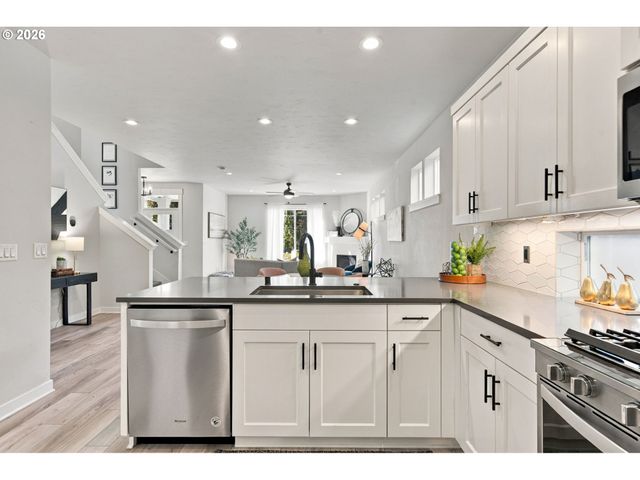 10111 Ne 132ND Ave, Vancouver, WA 98682