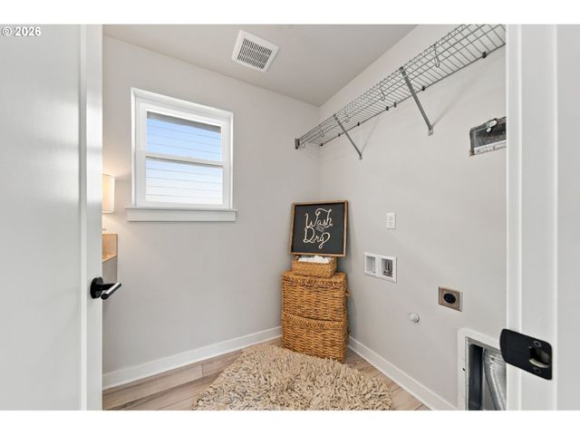 10111 Ne 132ND Ave, Vancouver, WA 98682