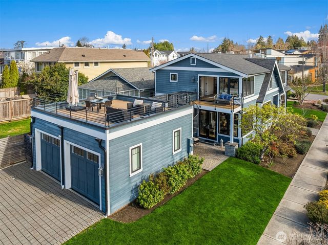 1231 4th Street W, Kirkland, WA 98033