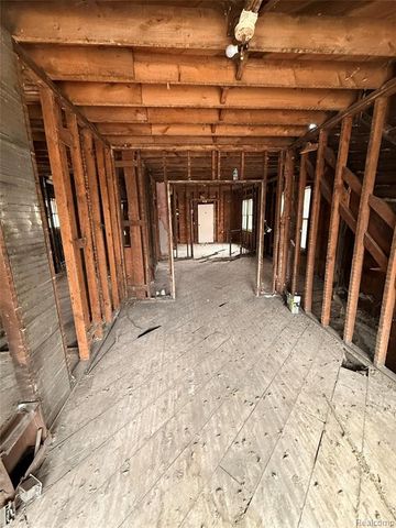 1704 Pingree Street, Detroit, MI 48206