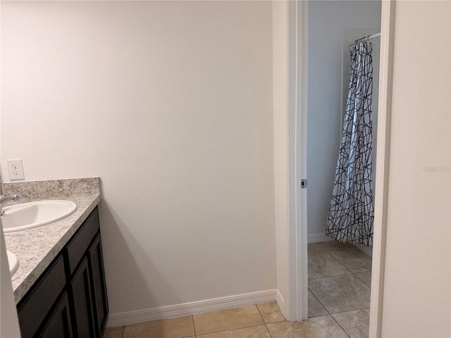 652 SAMUEL PLACE, Davenport, FL 33837