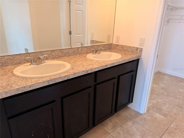 652 SAMUEL PLACE, Davenport, FL 33837