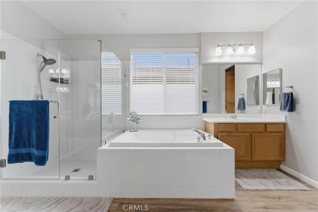 28372 Little Lake Court, Menifee, CA 92585