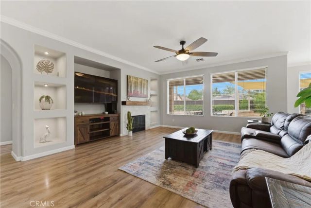 28372 Little Lake Court, Menifee, CA 92585