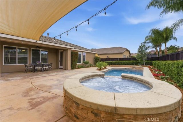 28372 Little Lake Court, Menifee, CA 92585