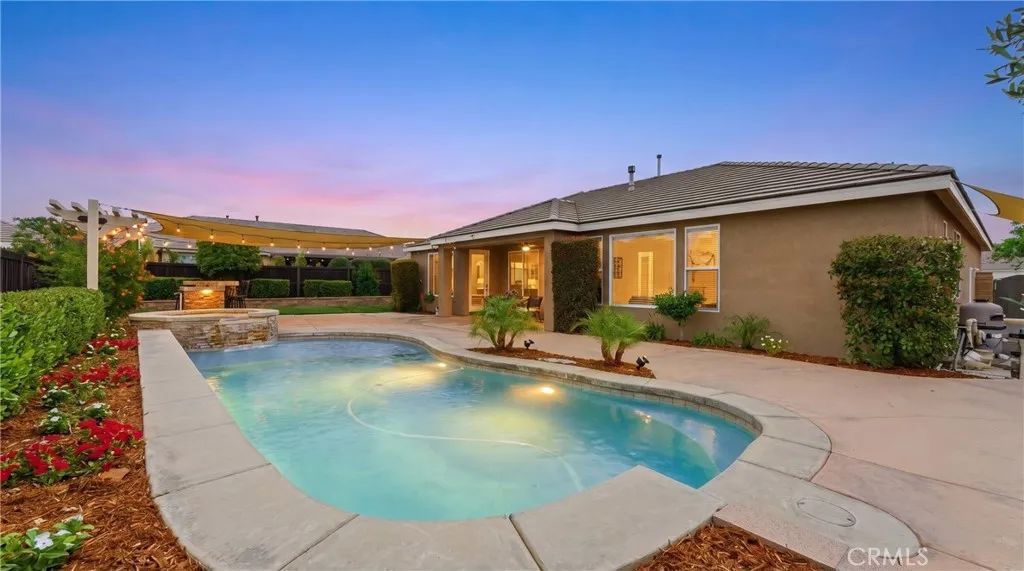 28372 Little Lake Court, Menifee, CA 92585