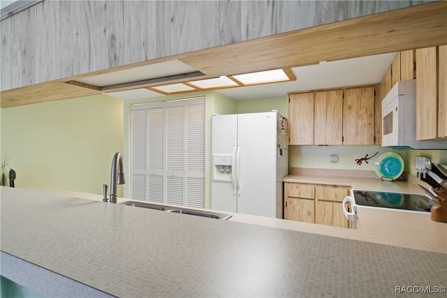 908 Pritchard Island Road, Inverness, FL 34450