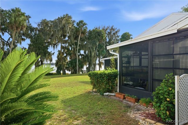 908 Pritchard Island Road, Inverness, FL 34450