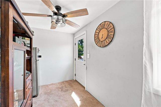 185 Hilton Street, Tiverton, RI 02878